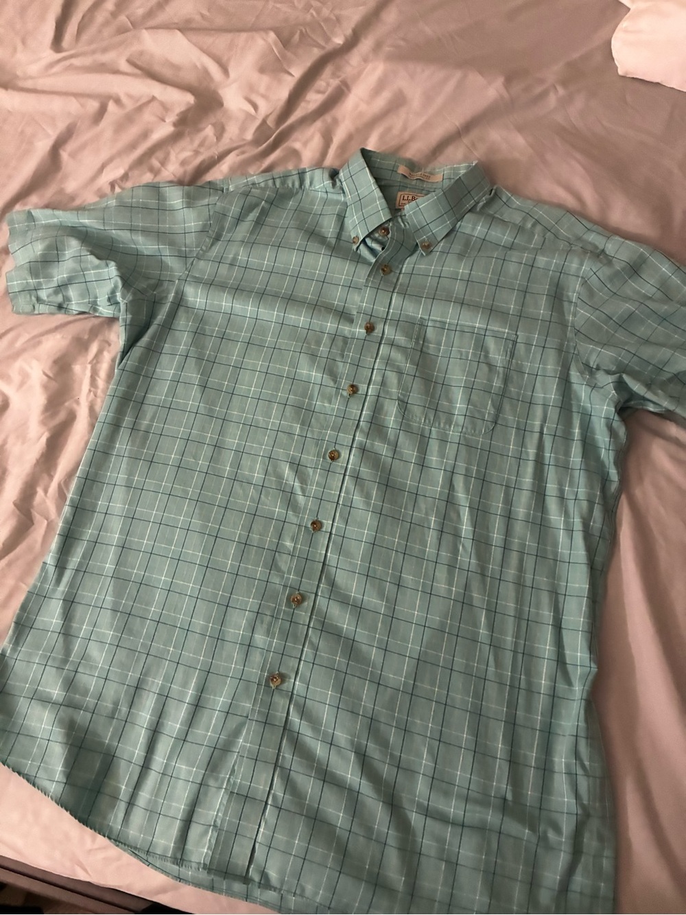 Men's Light Green Plaid Button-Up Shirt